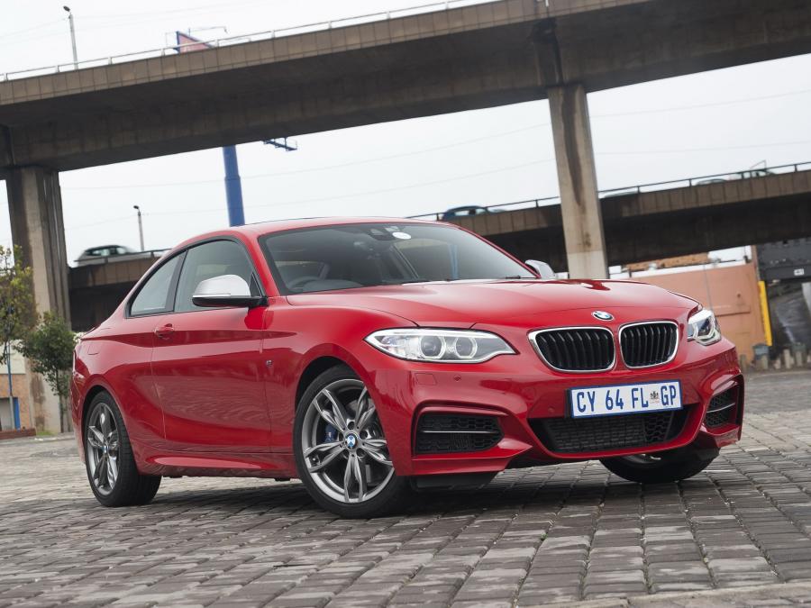  BMW M235i Coupe 2014 года  (ZA) (фото 27 из 30)